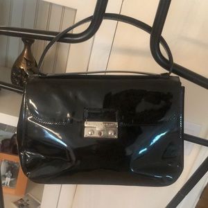 ANDREA Mabiani patent leather bag. EUC
